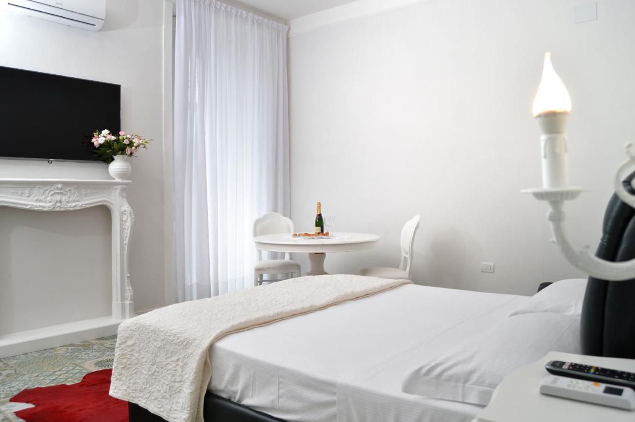 Hotel Barbarella Napoli